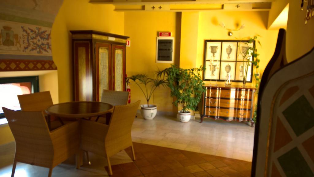 Hotel Antichi Feudi Dimora D'Epoca Teggiano Zewnętrze zdjęcie